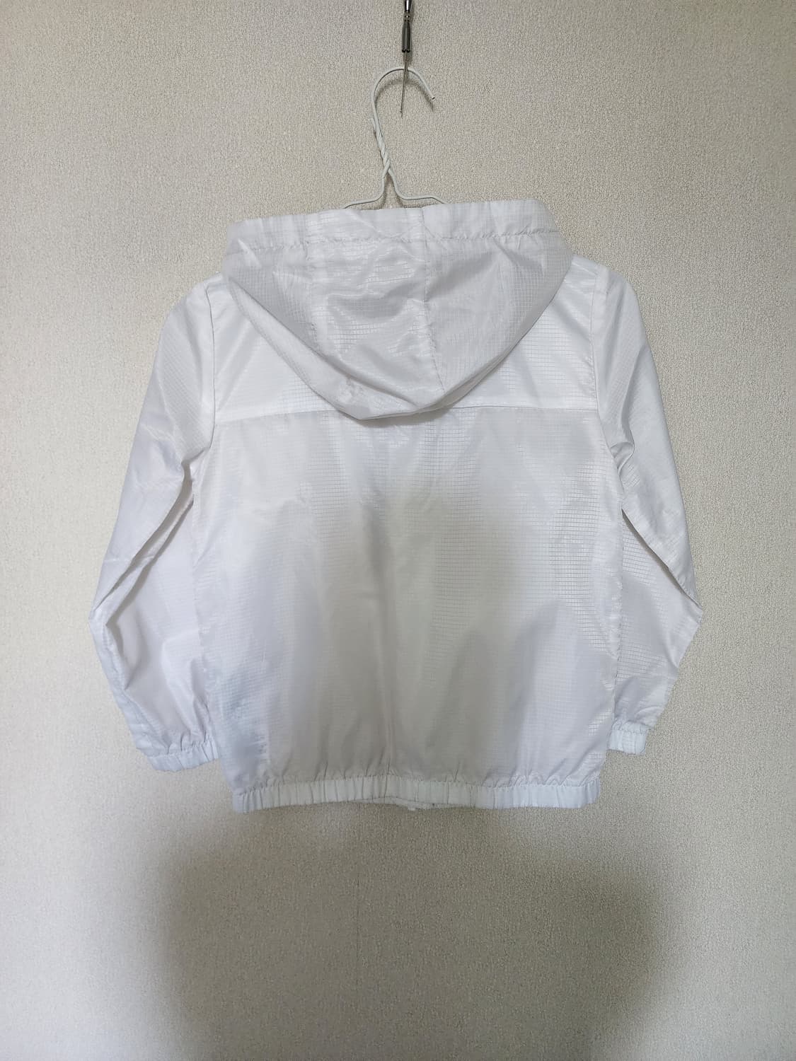 조던 키즈 화이트 후드 바람막이 점퍼 상품이미지2