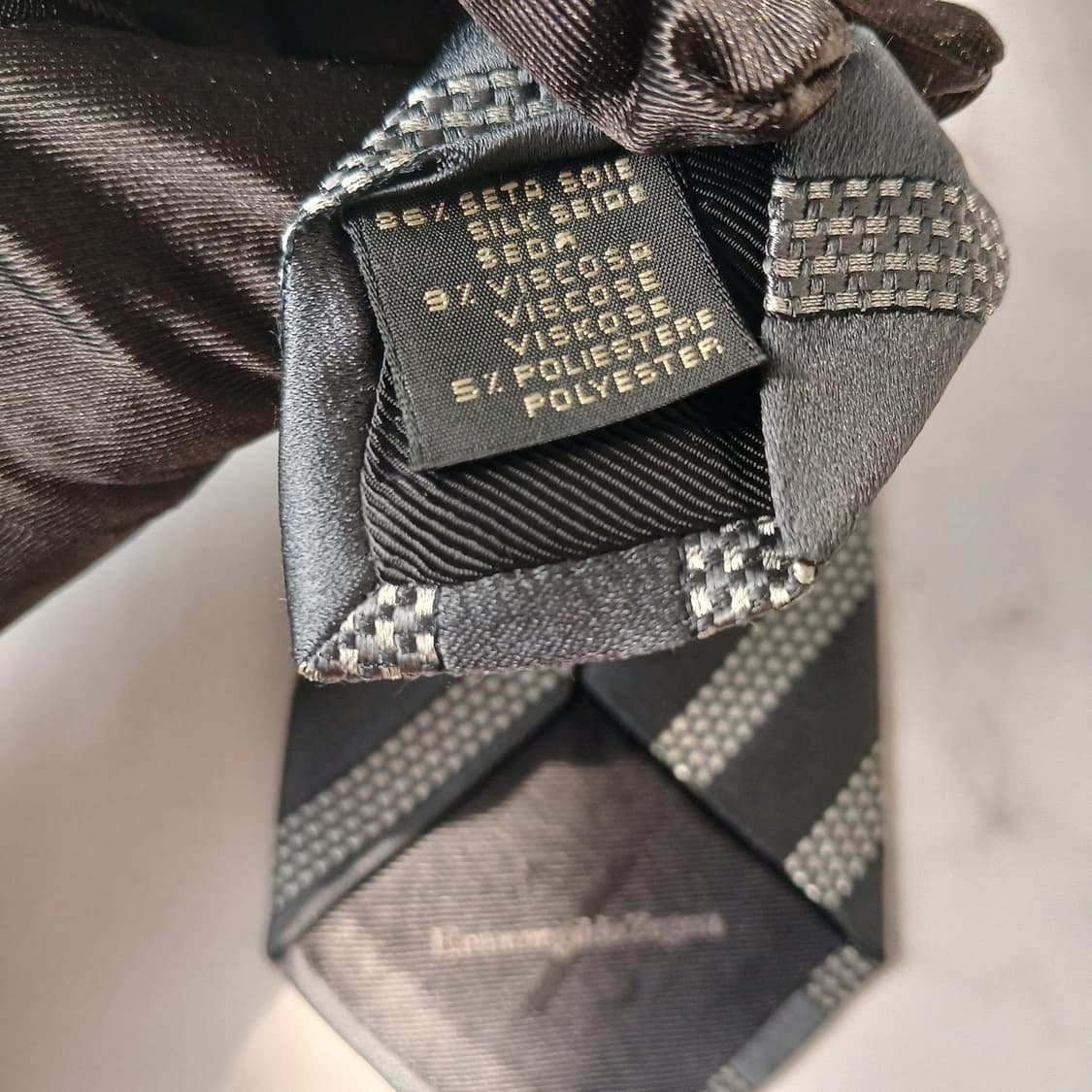 에르메네질도 제냐 스트라이프 넥타이 9.3cm A~A+등급 E775 상품이미지7