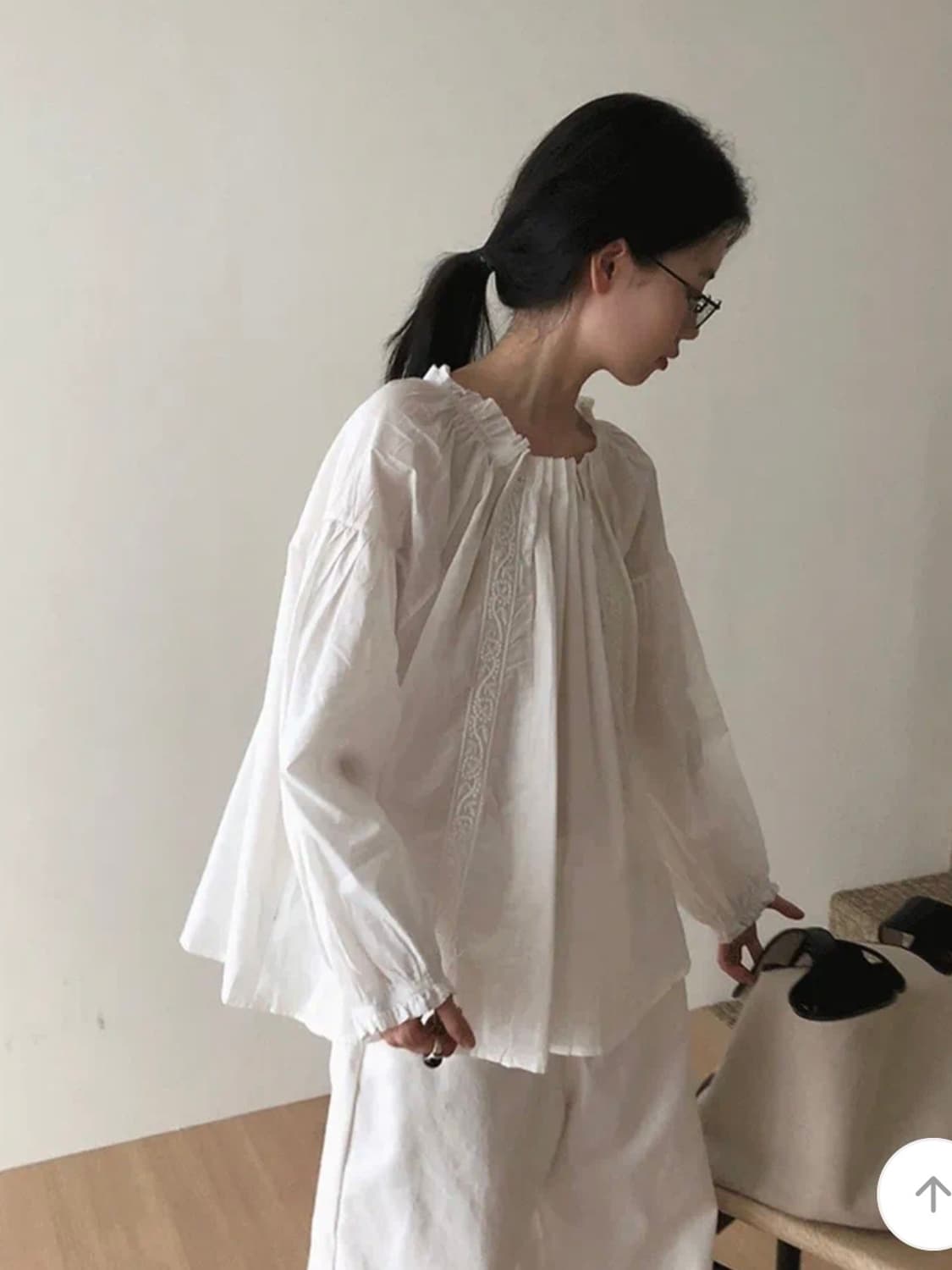 (1회착용) 메이비베이비 Lissana blouse 블라우스 상품이미지2