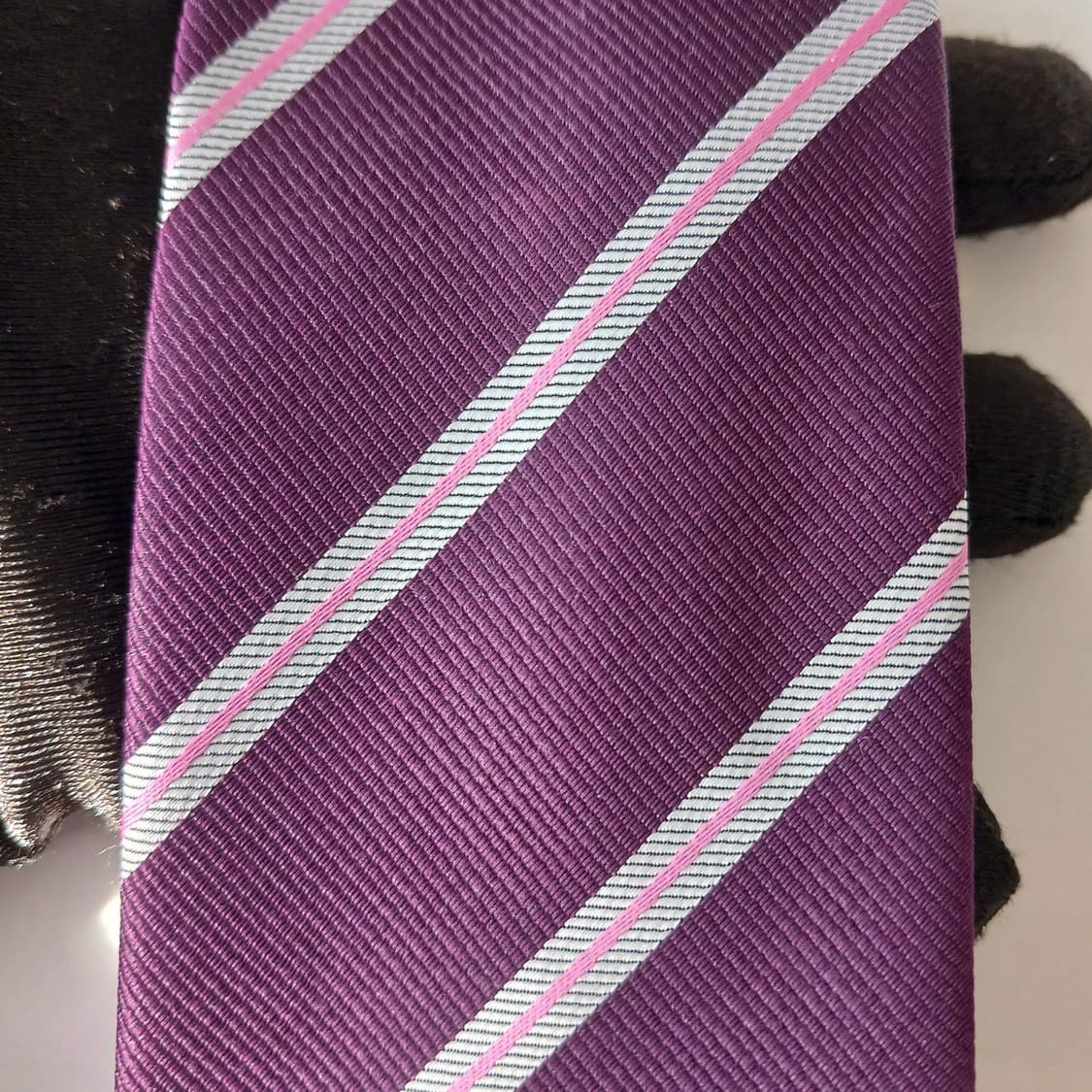 버버리 실크 퍼플 스트라이프 넥타이 6.9cm A+등급 a19658
 상품이미지5