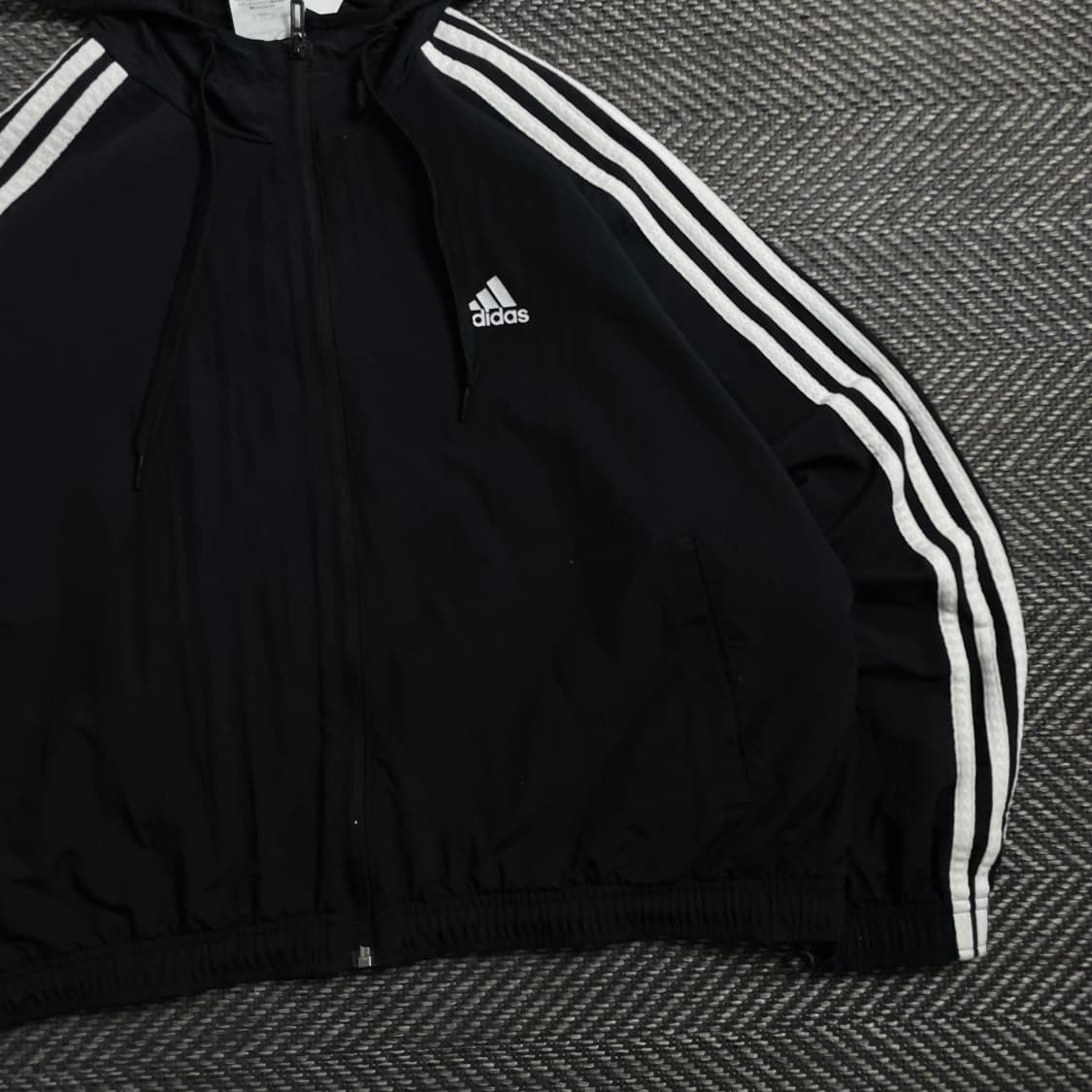 아디다스 신형 박시핏 빅로고 바람막이 y 4214 상품이미지4