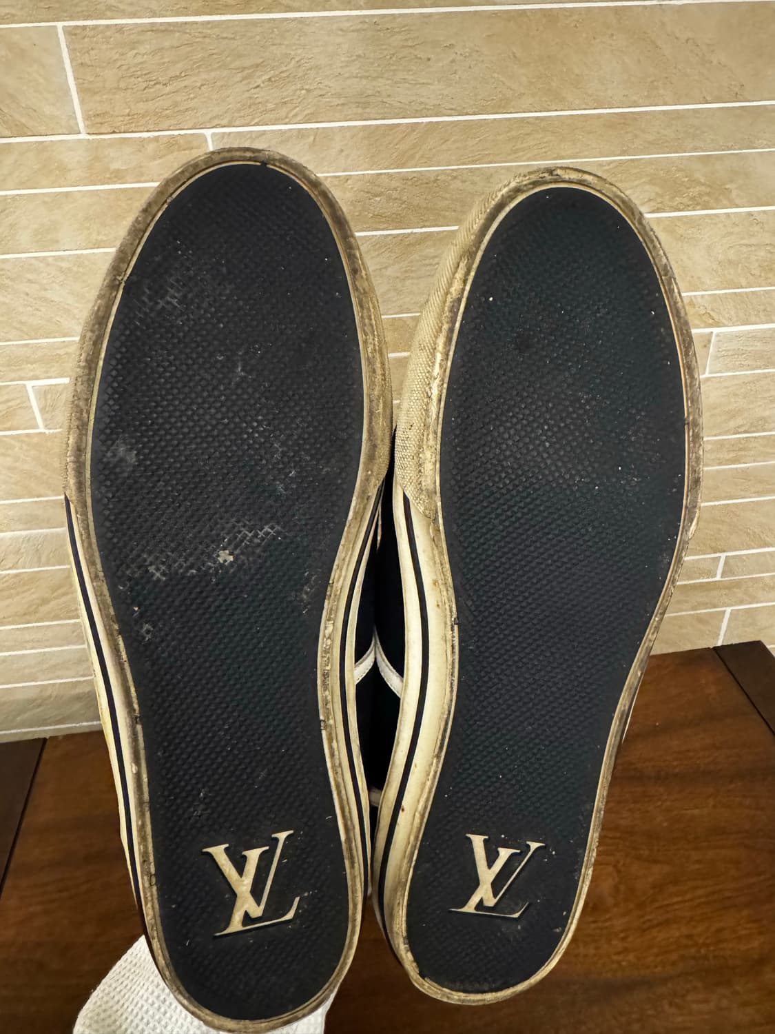 루이비통스니커즈 상품이미지5