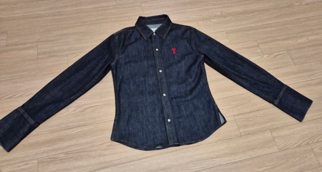 아미 하트로고 데님 여성 셔츠 L 사이즈 상품이미지2