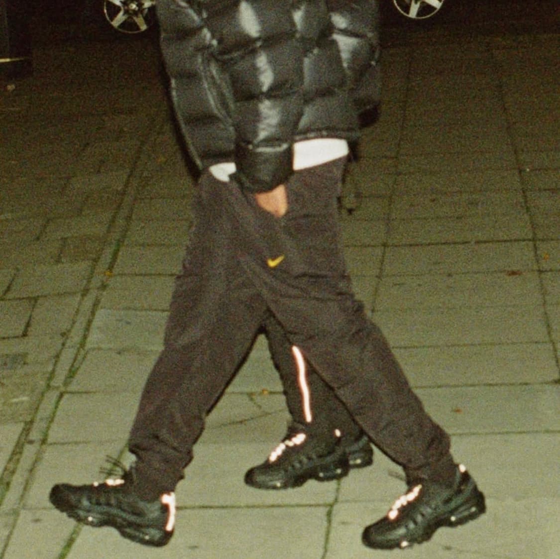 [S] 나이키 × 드레이크 녹타 에센셜 트랙 팬츠 블랙 상품이미지2