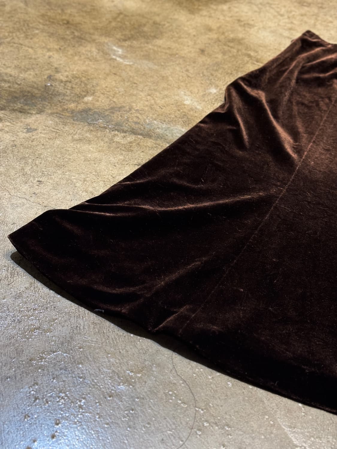 25inch ) CECI OU CELA Velvet Midi Skirt 상품이미지4