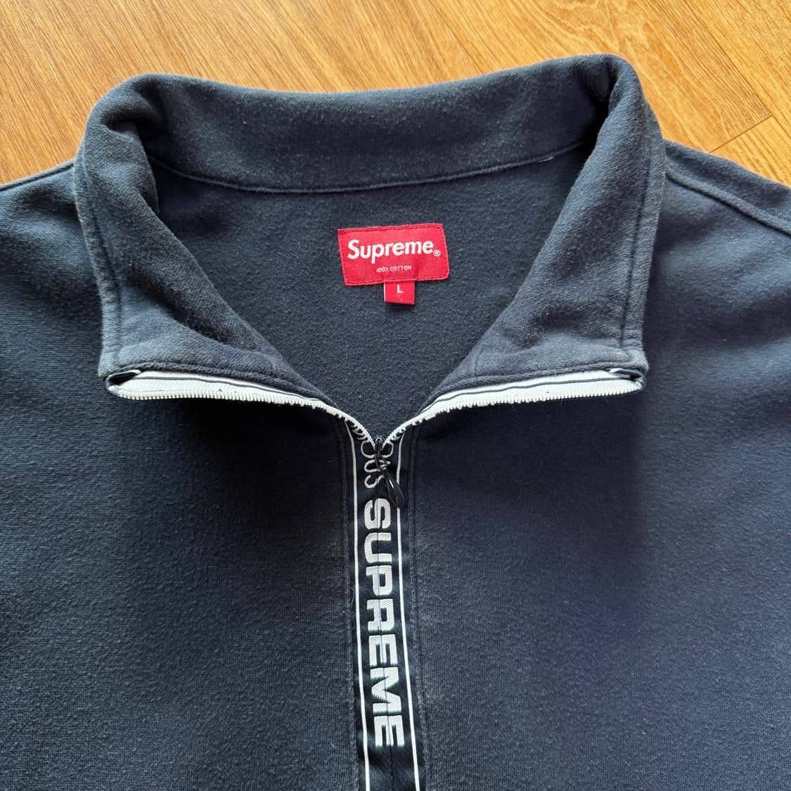 슈프림 월드 페이머스 하프집업 맨투맨 상품이미지4