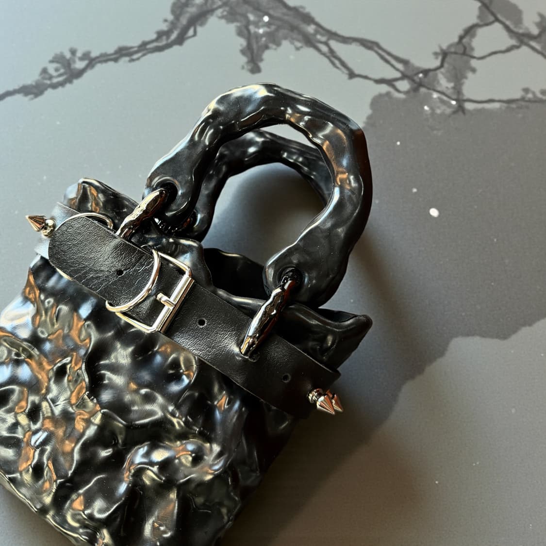 오토링거 시그니처 세라믹 미니 핸드백 상품이미지9