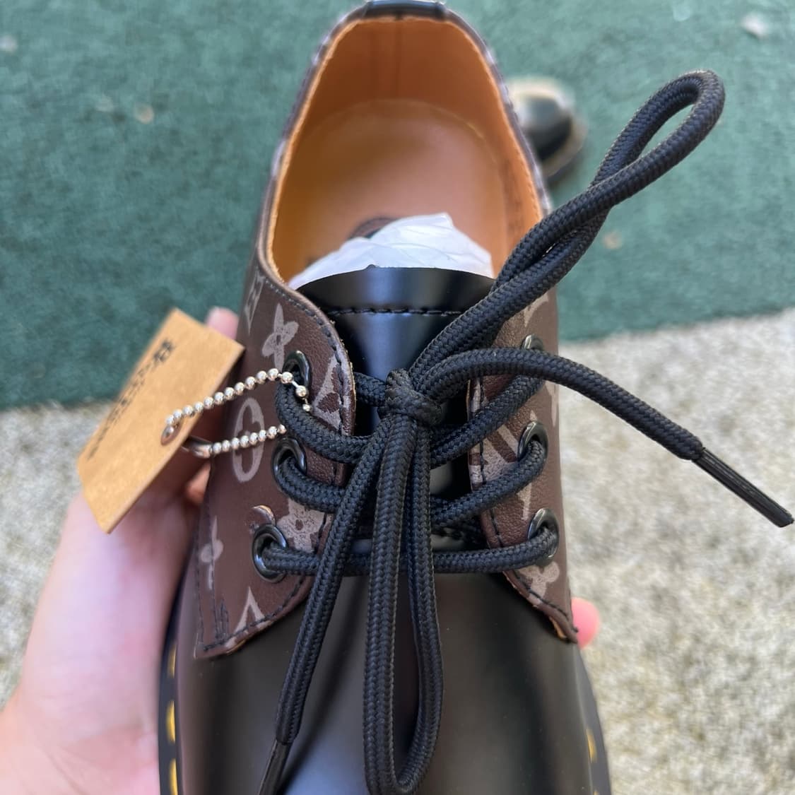 닥터 마텐스 마틴 1460 벡스 가죽 광택 미디엄 두꺼운 하단 X LV 상품이미지6