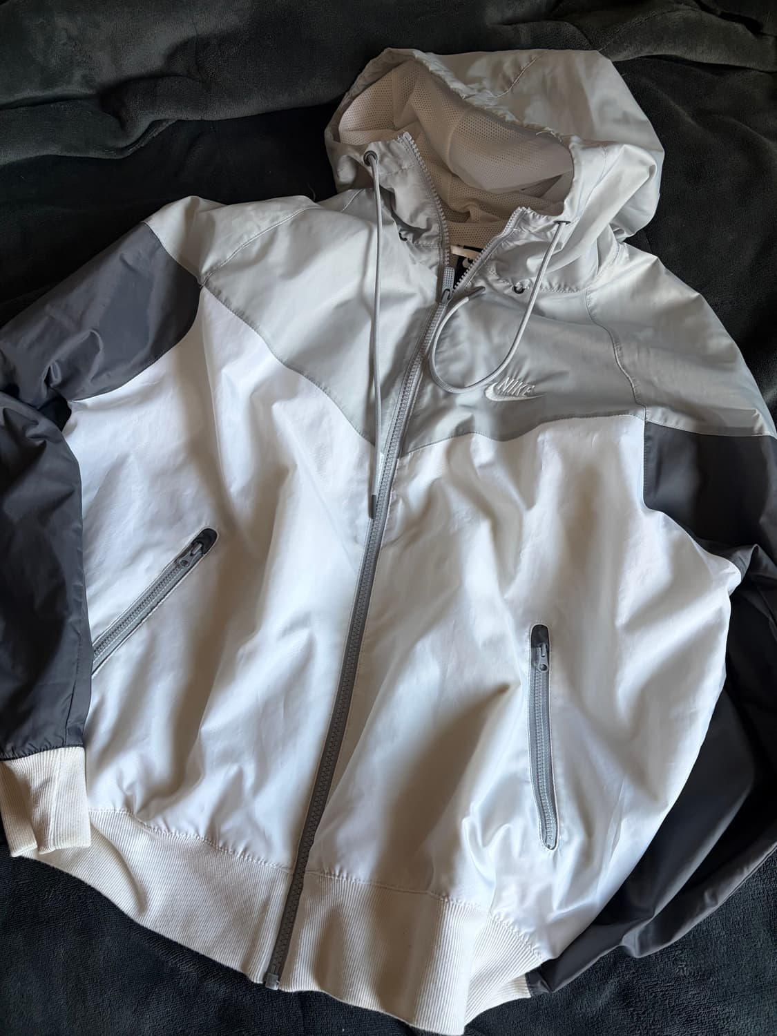 나이키 윈드러너 화이트 그레이 바람막이 상품이미지1