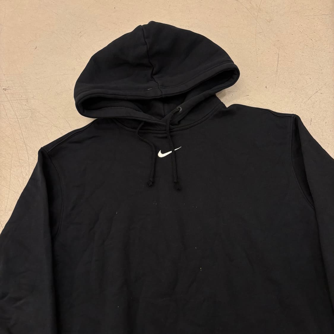 나이키 센터로고 신형 블랙 후드티 상품이미지2