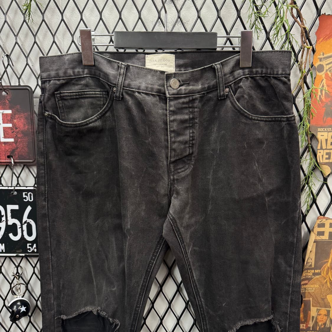 피어 오브 갓 4th 컬렉션 디스트로이드 데님 팬츠 흑청 상품이미지3