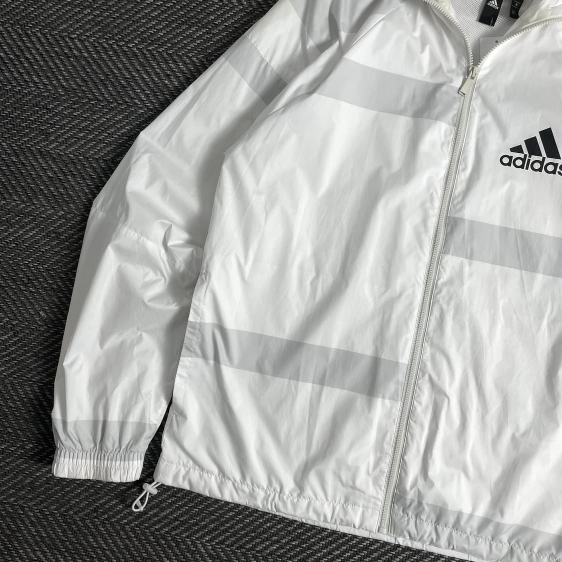 아디다스 디테일 박시핏 나일론 우븐 바람막이o 3300 상품이미지3
