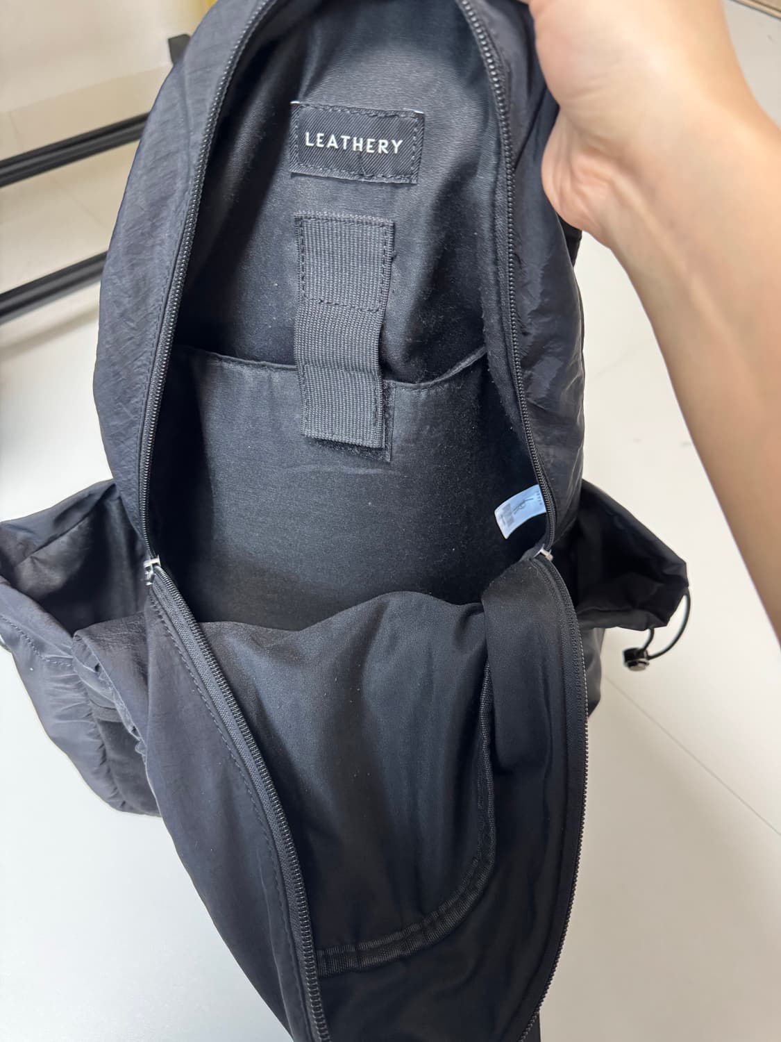 레더리 백팩 상품이미지4