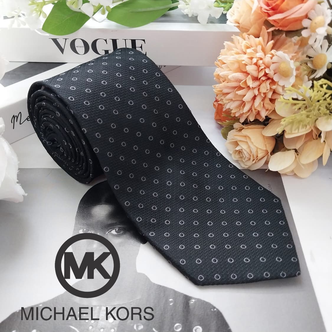 마이클코어스 실크 블랙 패턴 넥타이 8.2cm A+등급 K2130 상품이미지1