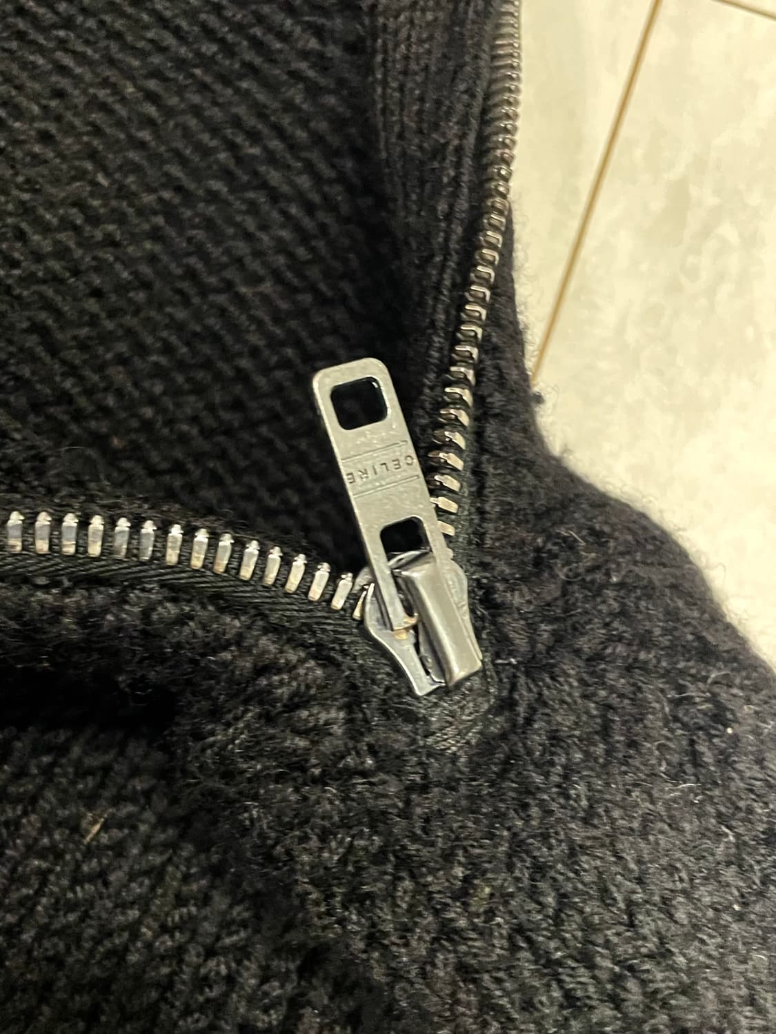 셀린 릭오웬스맛 사선 드레이프 반집업 상품이미지10