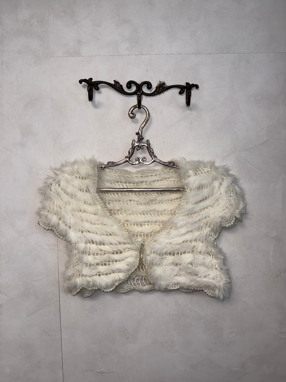 White rabbit fur trimming crop bolero cd 상품이미지1