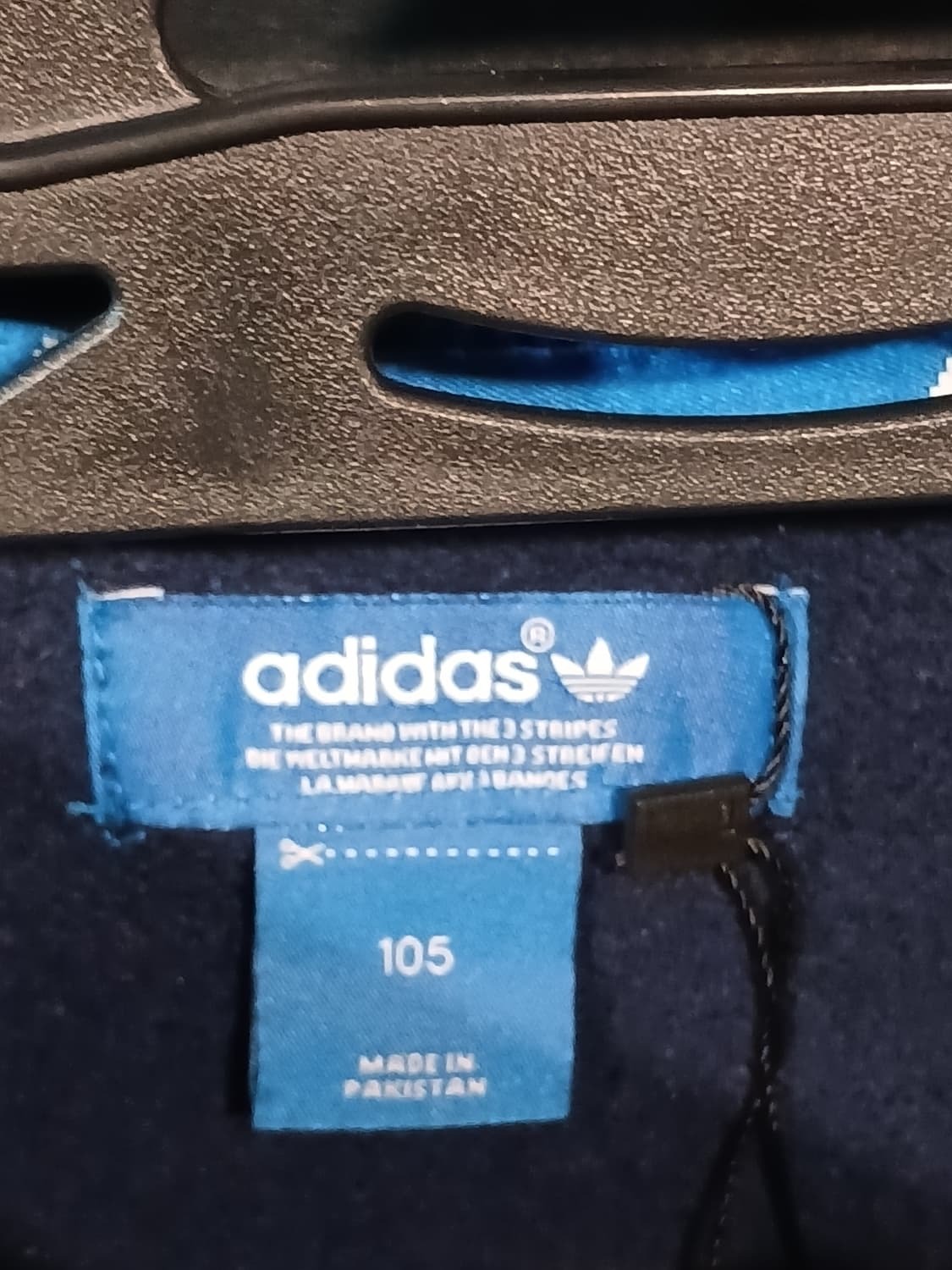 아디다스 에센셜 패치로고 맨투맨 네이비 상품이미지3