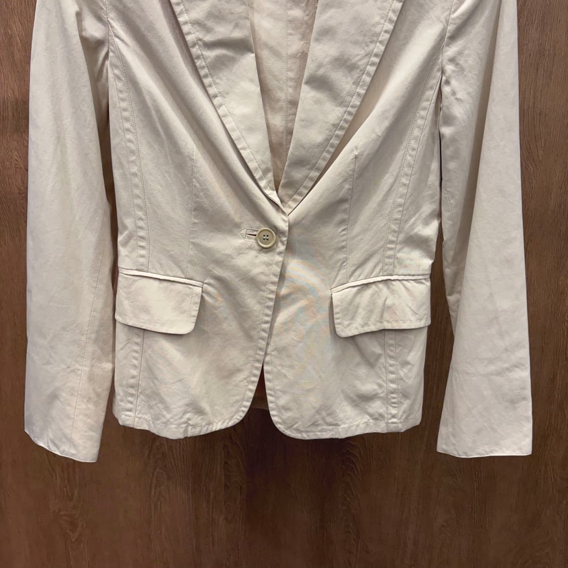 막스마라 스포트막스 코튼 블레이저 싱글 버튼 디테일 레귤러핏 아이보리 상품이미지5