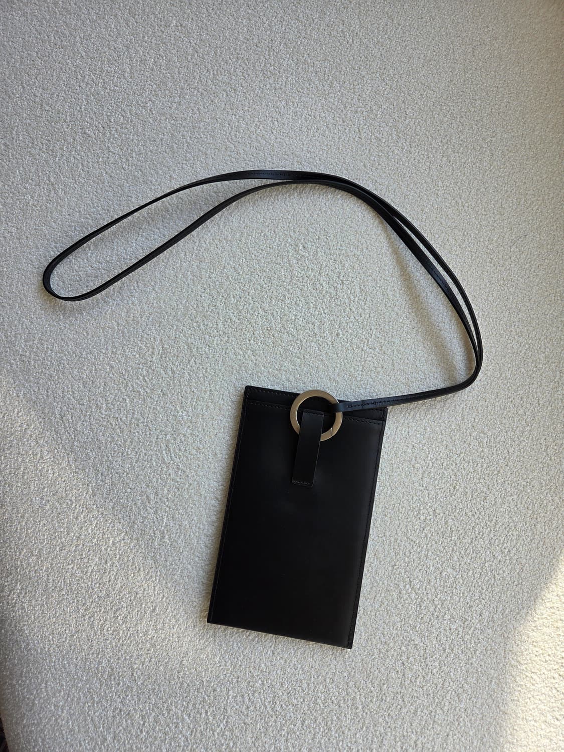 띠어리 카드 목걸이지갑 상품이미지1