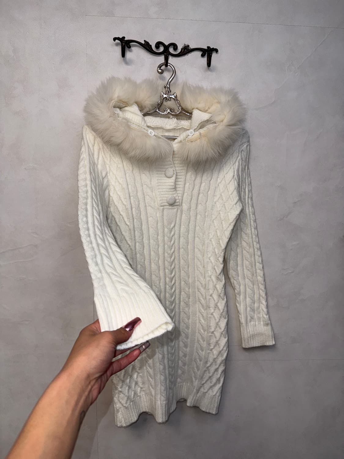 White fur trimming knit hood ops 상품이미지4