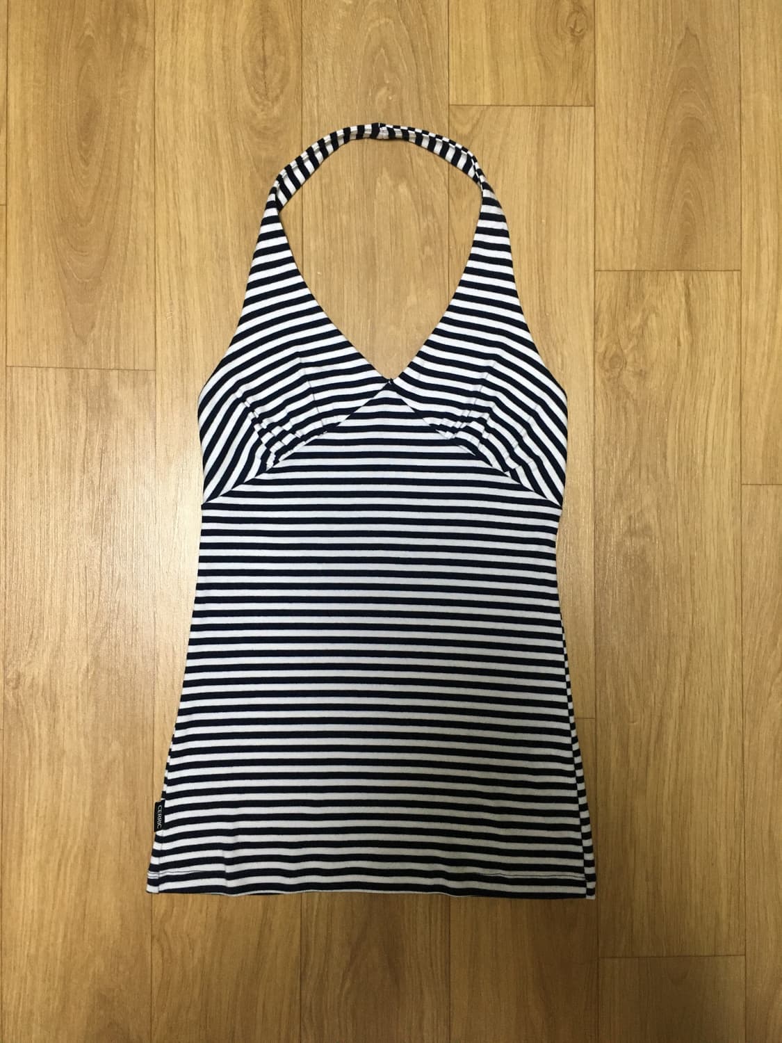 세릭 stripe halter top 상품이미지3
