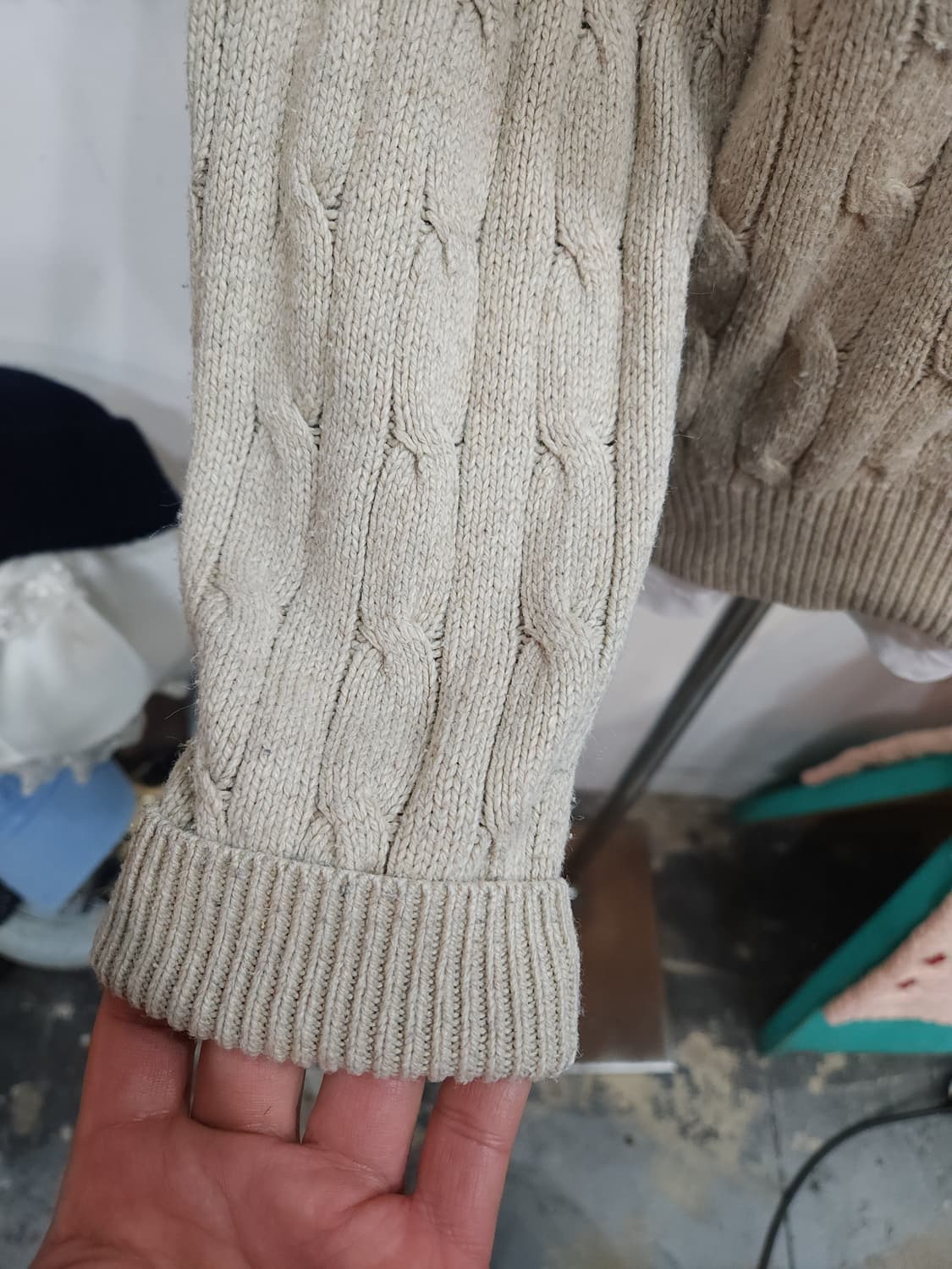 폴로 랄프로렌 터사실크 반집업 꽈배기 니트

 상품이미지6