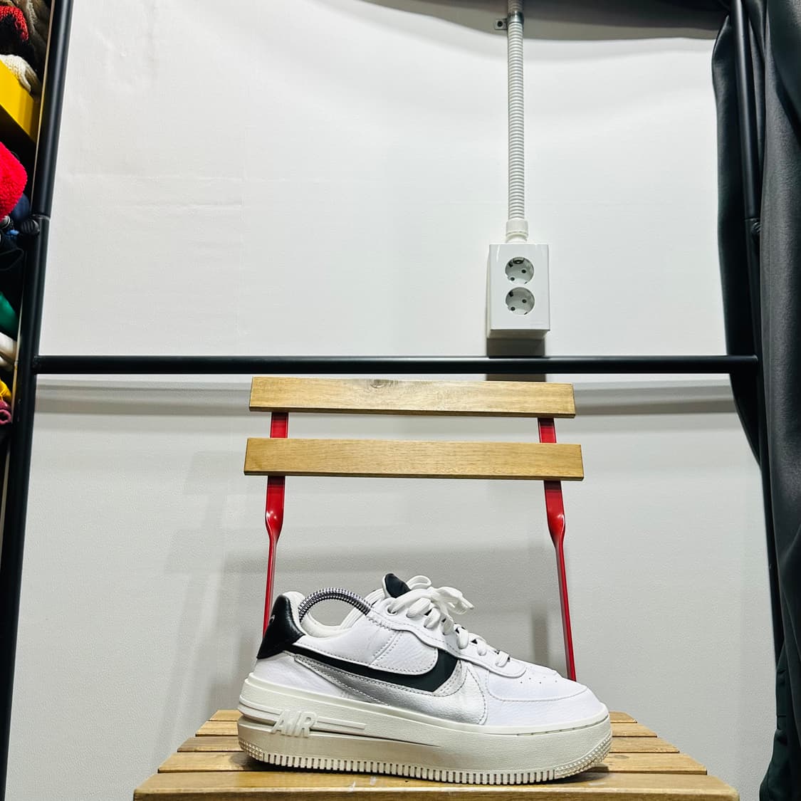 245) 나이키 운동화 여성 여자 신발 에어 포스 1 플랫폼 LV8 상품이미지1