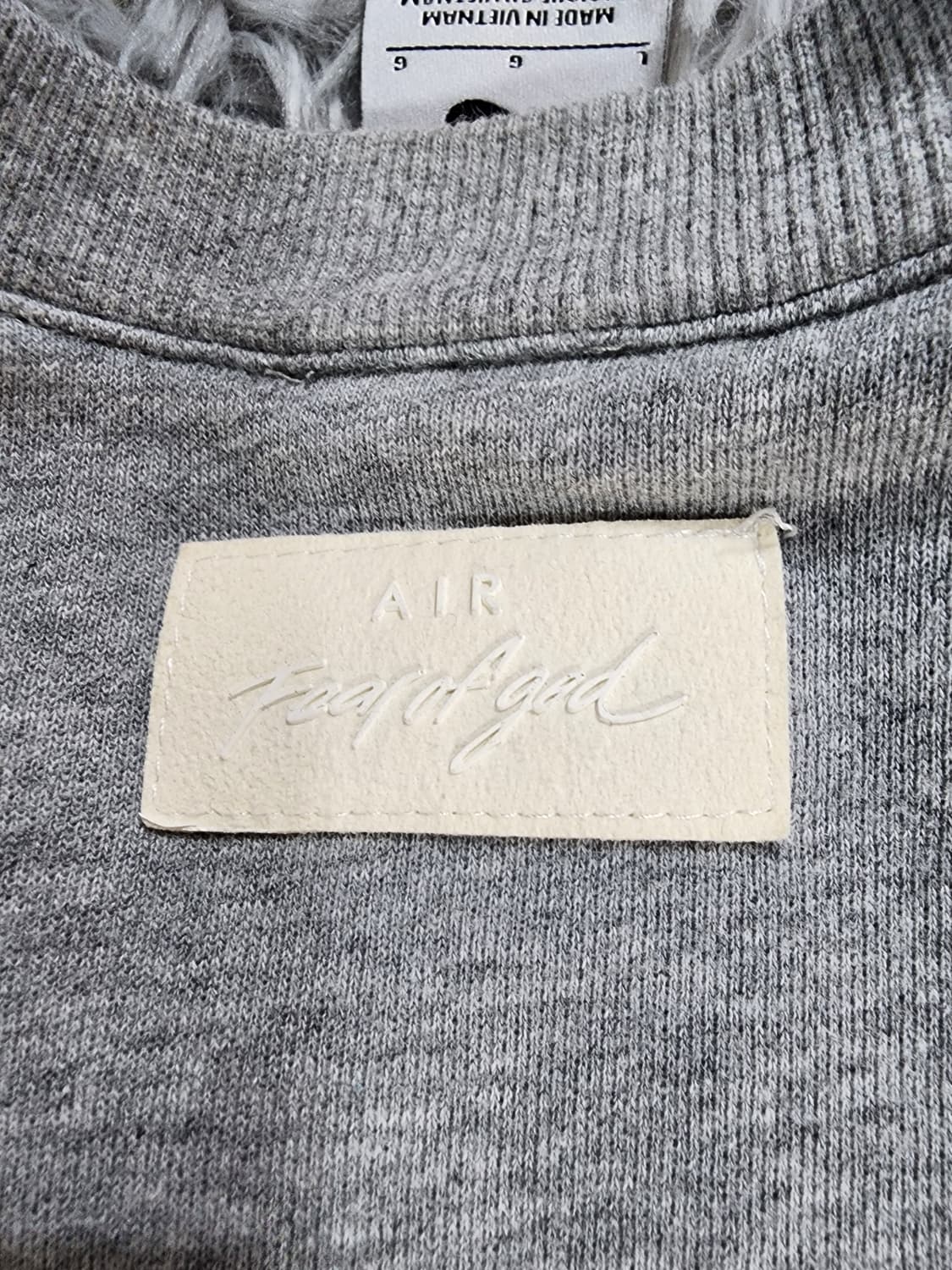 [L] 나이키 피어오브갓 웜업 탑 그레이 상품이미지3