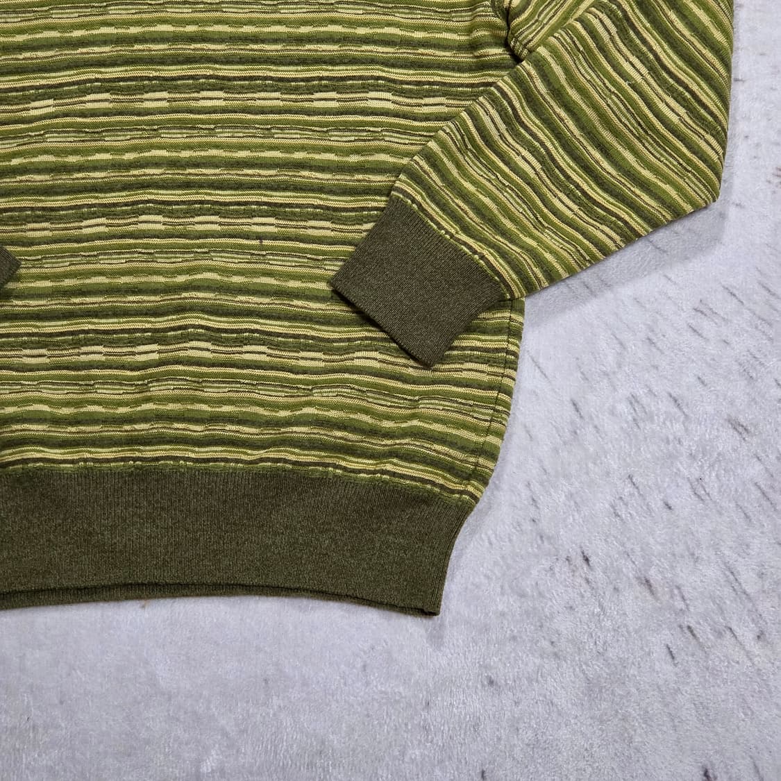 카키 그린 넥카라 케이블 니트 상품이미지6