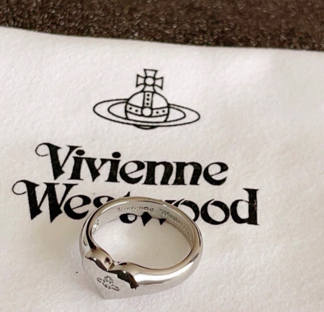 비비안웨스트우드 아카이브 orb 각인 실버 하트링 반지 상품이미지1