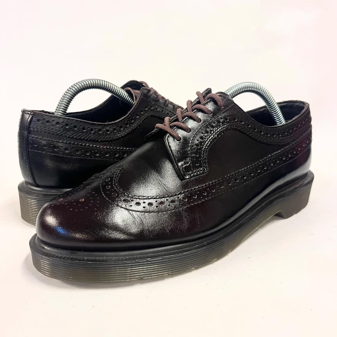 닥터마틴 윙팁  상품이미지1