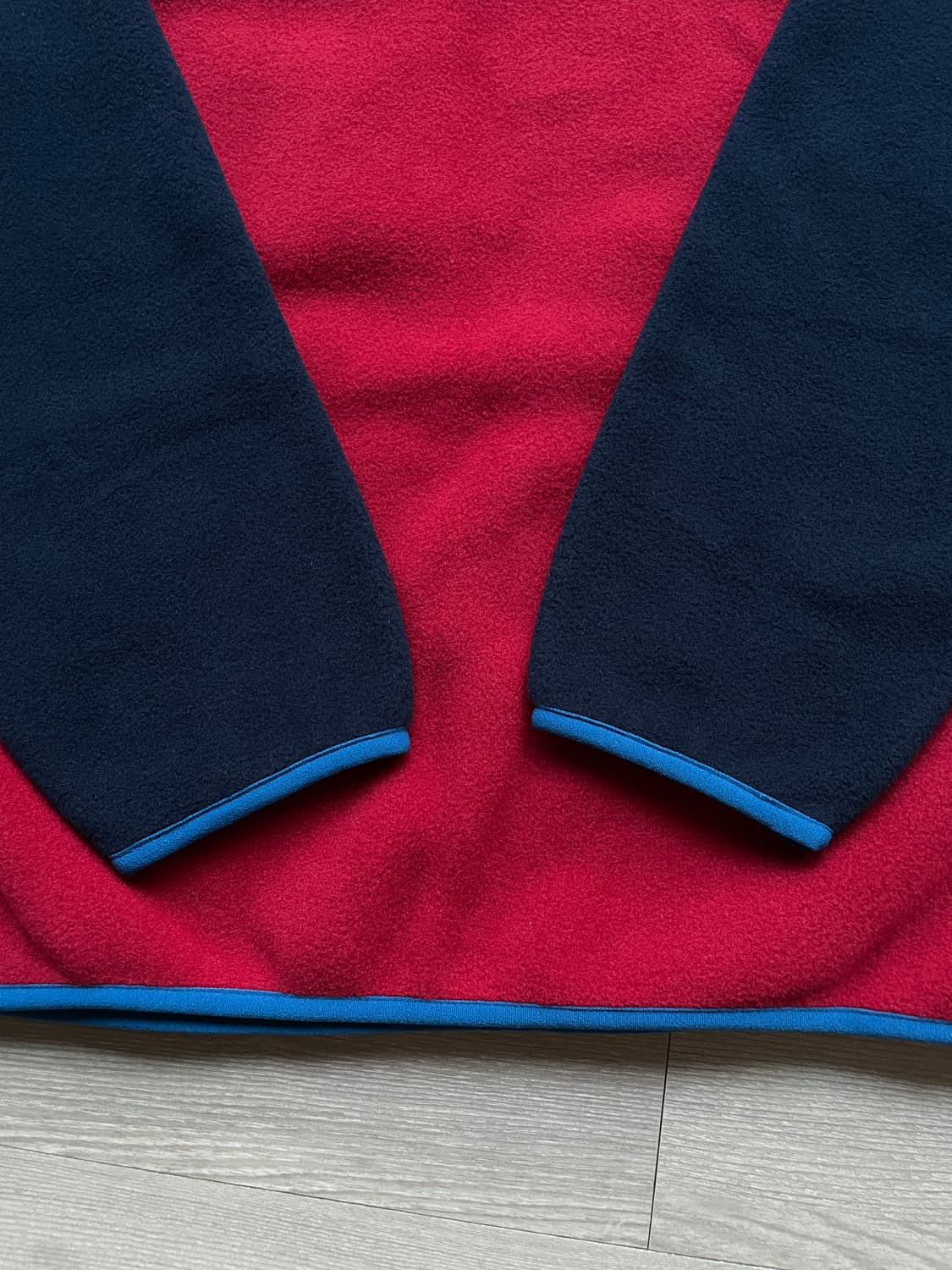 (새상품) 파타고니아 신칠라 레드 블루 플리스 상품이미지5