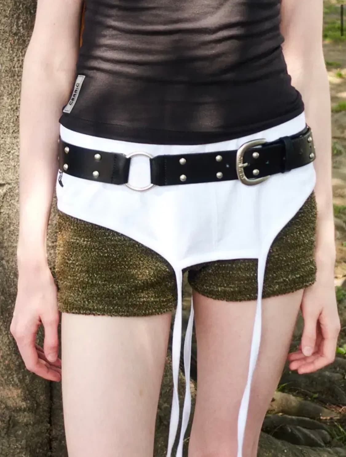 CERRIC 세릭 투링 스터드 벨트 블랙 상품이미지1