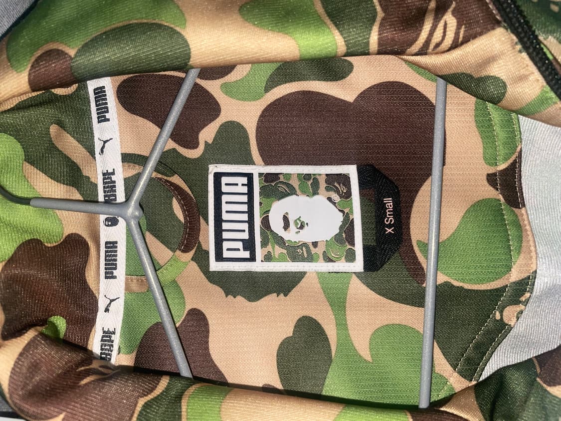 BAPE x PUMA 카모 트랙자켓 XS / 정가 27만 / 거의 새상품 상품이미지3