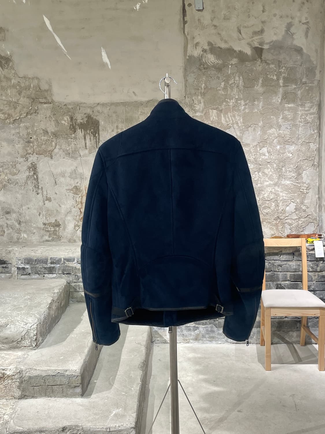 아르마니 익스체인지 미드나잇 블루 투 웨이 스웨이드 레더 자켓 상품이미지6