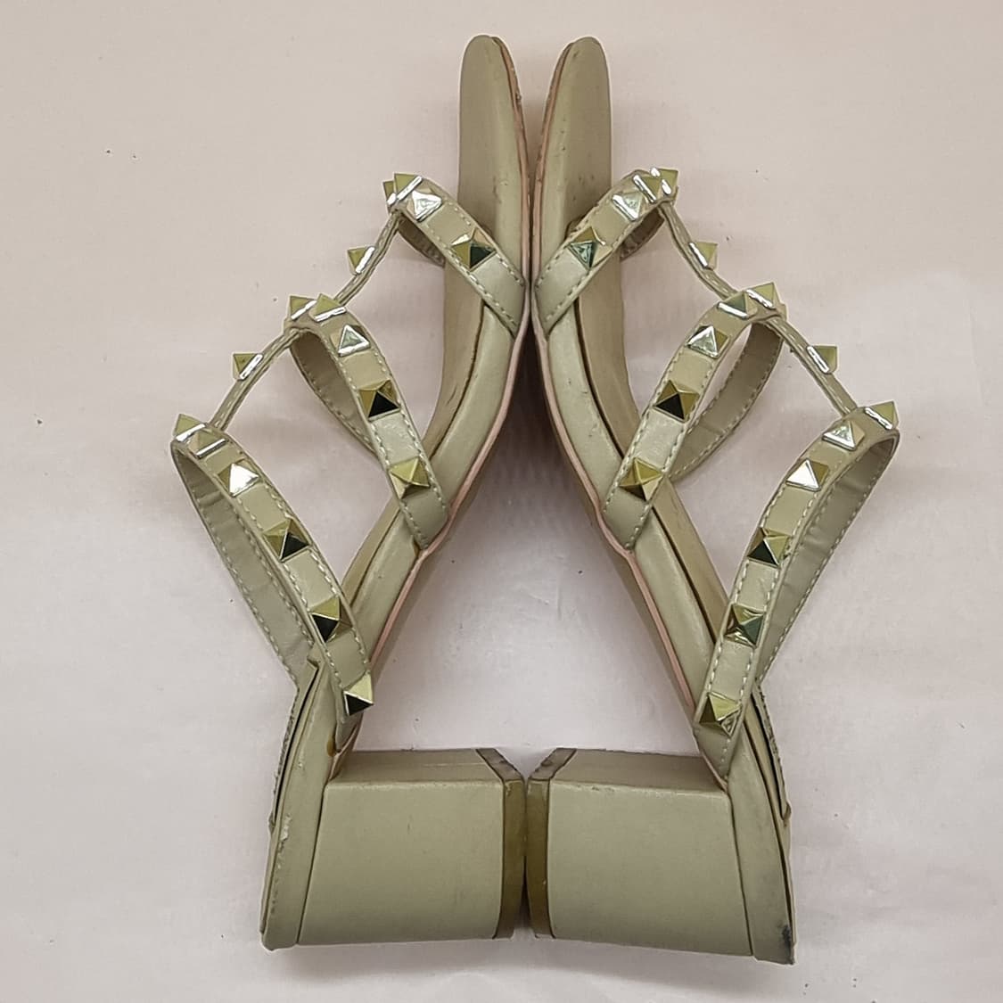 발렌티노 락스타드 슬라이드샌들240 굽6 상품이미지5