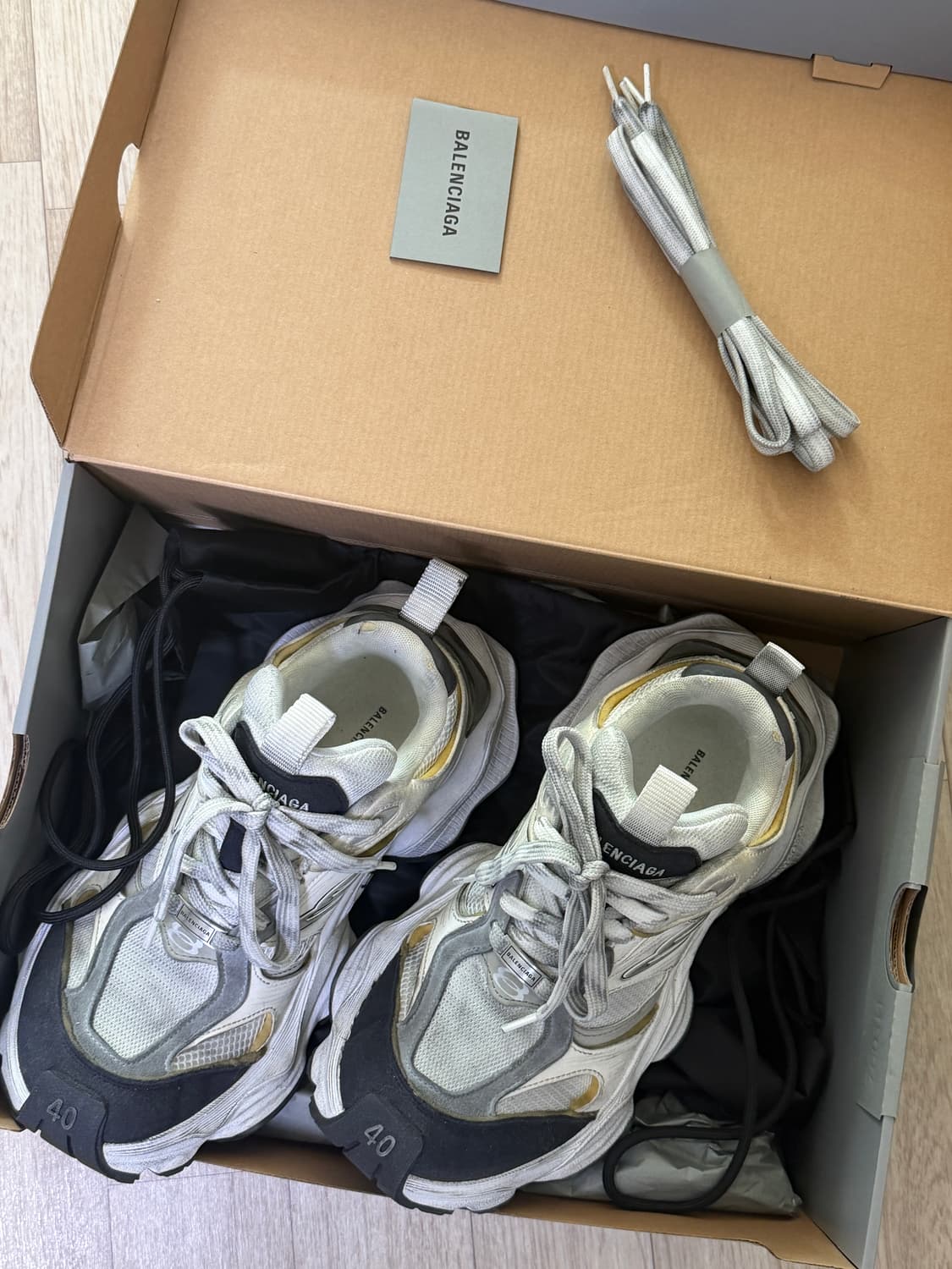 발렌시아가 카고 스니커즈 40 상품이미지1