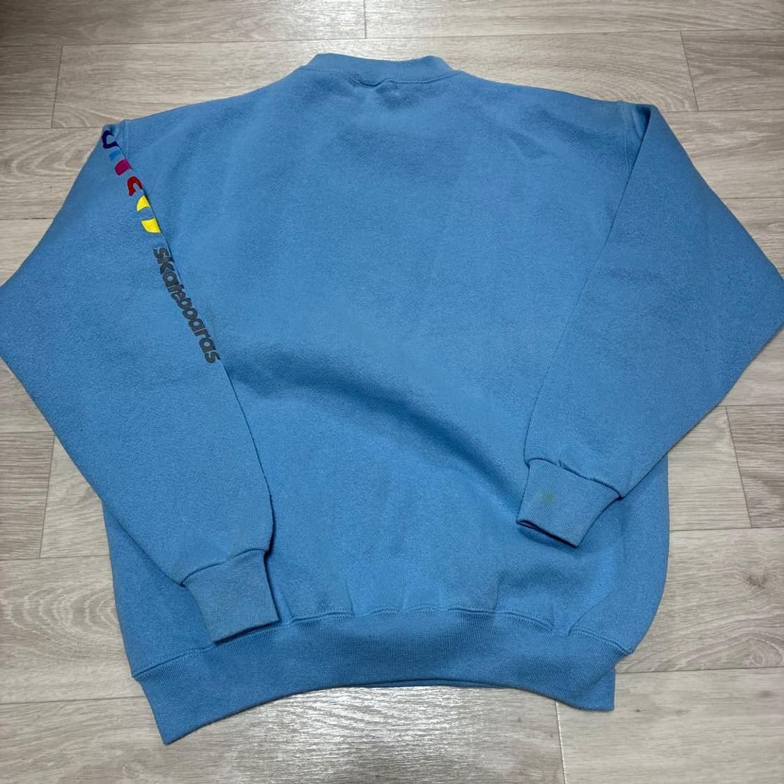 90s 비치 스케이트보드 멀티 로고 자수 맨투맨 상품이미지4