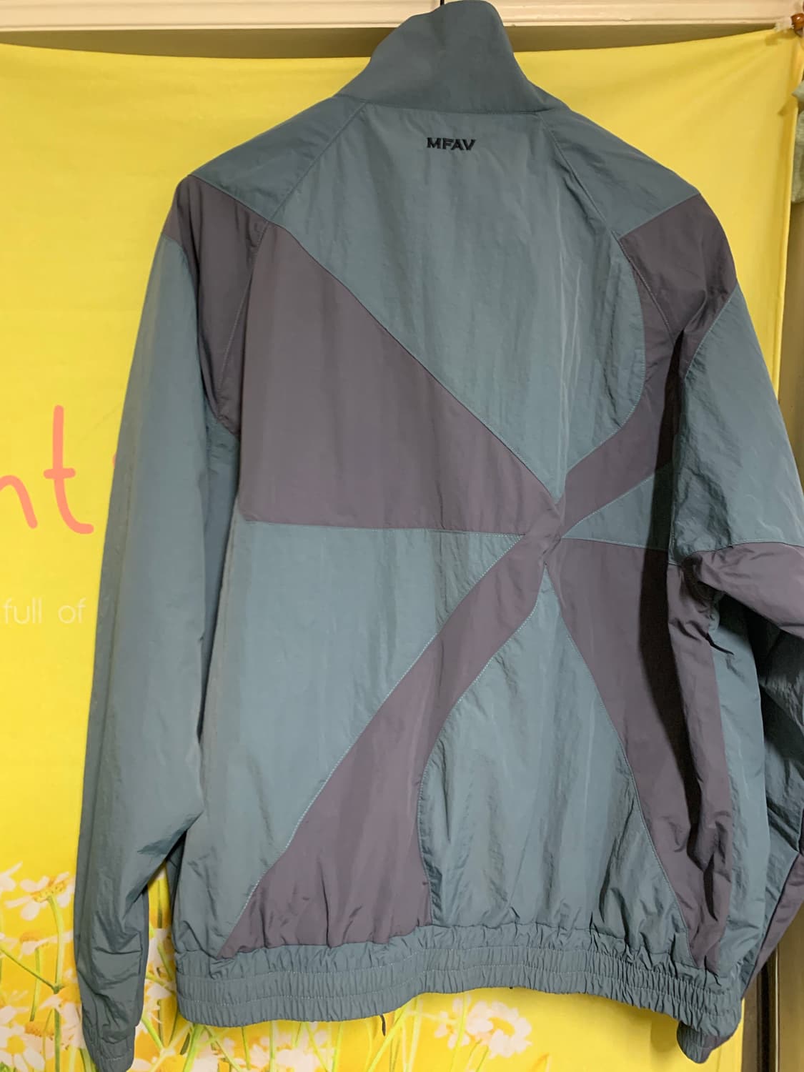 엠페브 심볼 트랙 바람막이 판매 새상품 상품이미지7