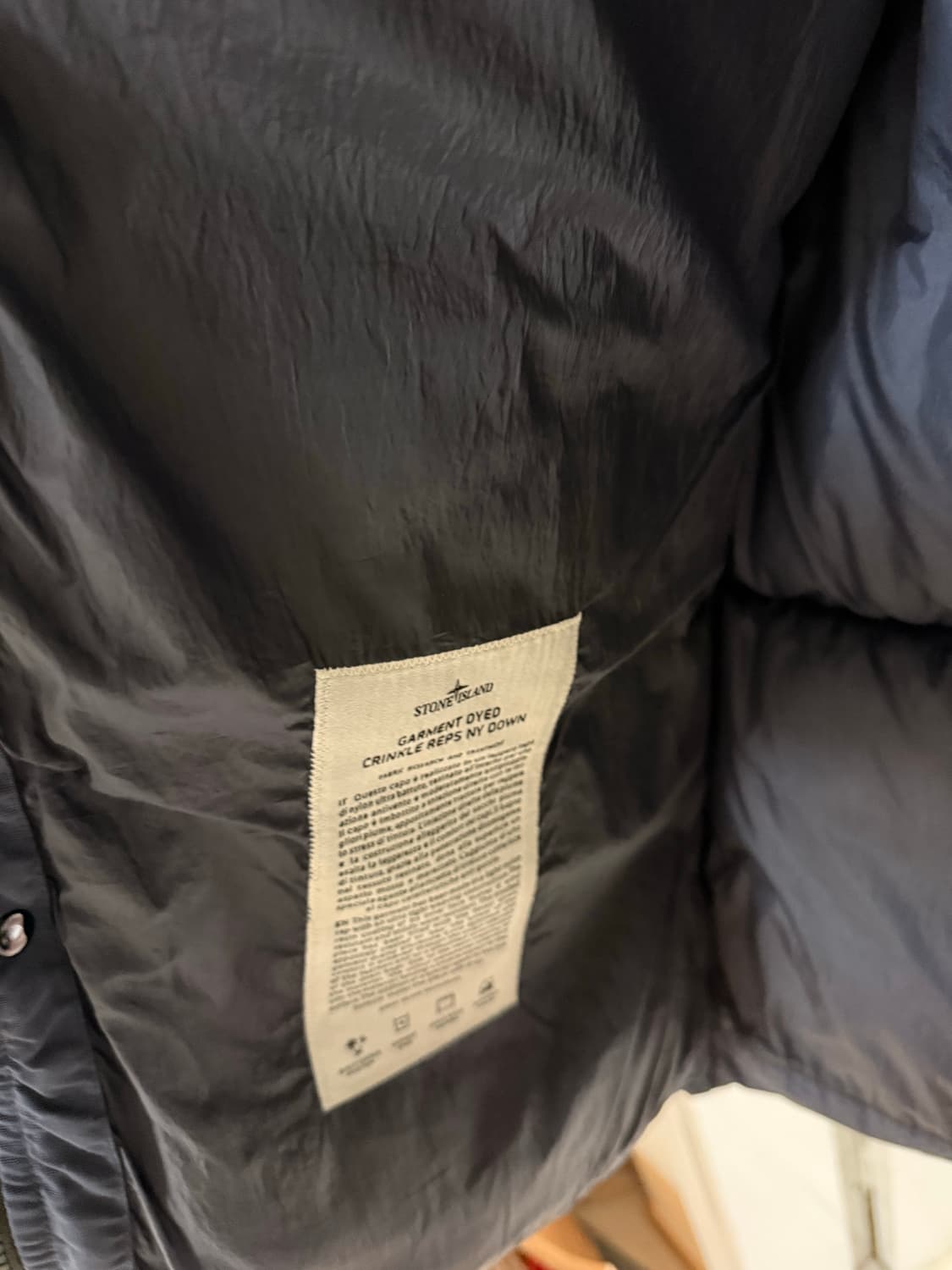 스톤아일랜드 크링클랩스 20FW 논후드팝니다. 상품이미지5