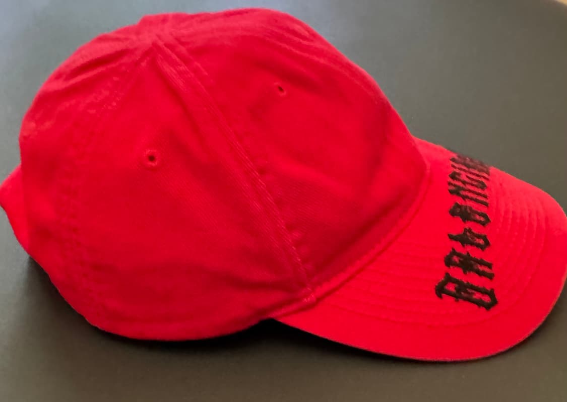 Balenciaga Gothic Logo Baseball Cap 상품이미지8