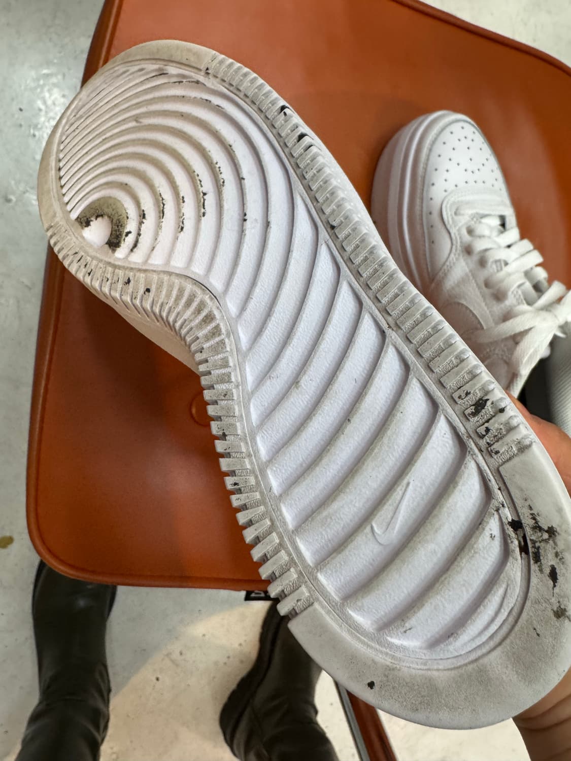 Nike Air Force 1’ 07 올화이트. 나이키 에어포스원 상품이미지7