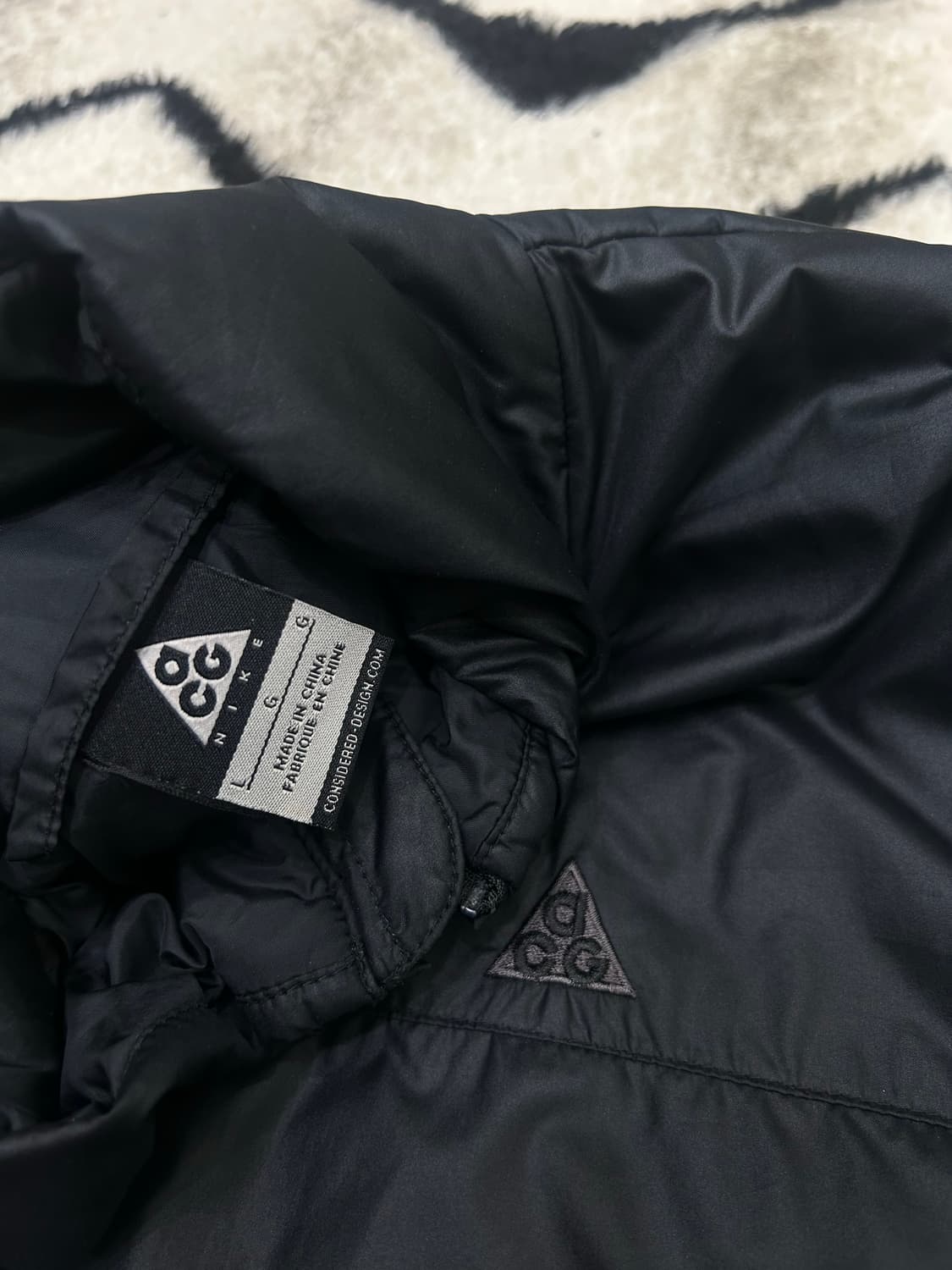 [L]나이키ACG 경량 패딩 자켓/블랙 상품이미지5