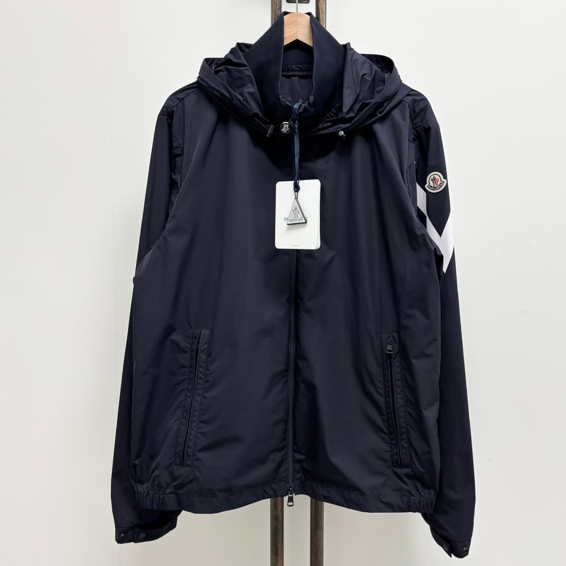 [6]몽클레어 페투크 후드 바람막이 상품이미지1