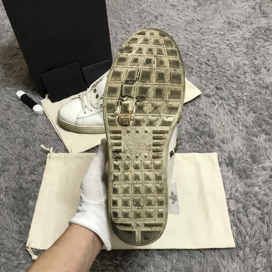 {클로젯}[42][풀구성]발렌티노 락스터드 언타이틀 스니커즈 상품이미지8