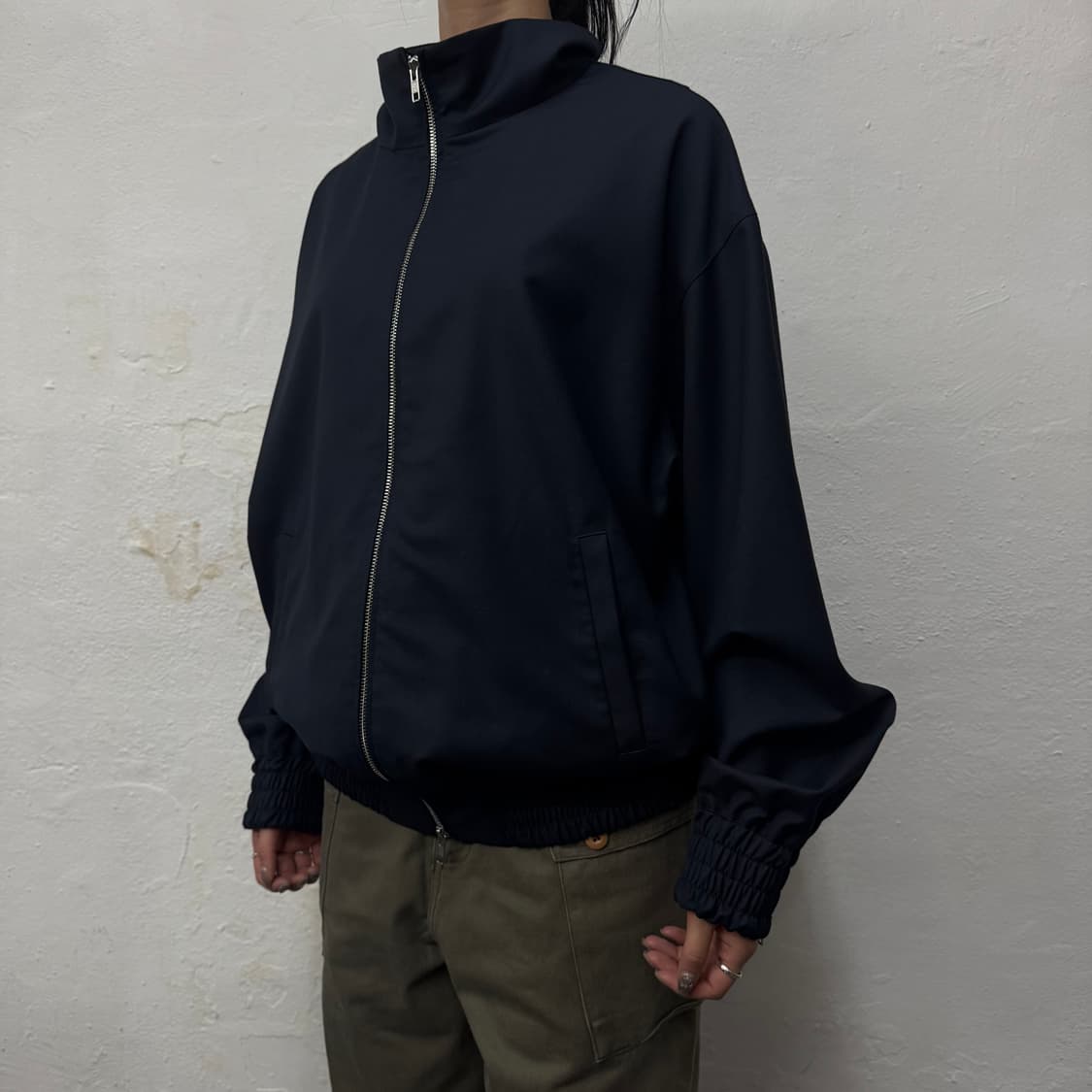 AZUL by moussy 네이비컬러 더블 집업 하이넥 블루종 자켓  상품이미지1