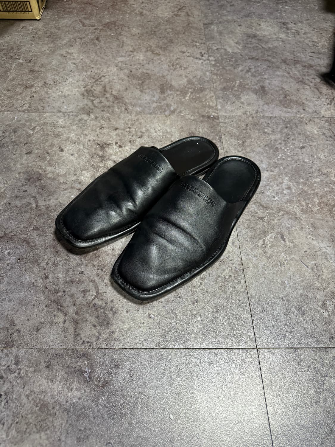 발렌시아가 코지 뮬 슬리퍼 43 상품이미지1