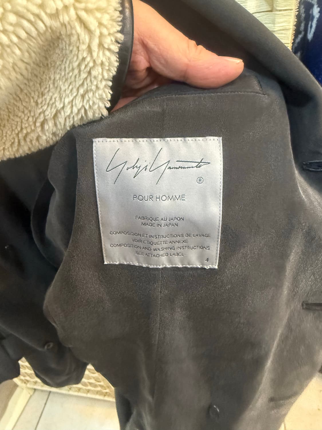 4/105-110/21ss 정품 요지야마모토 자수패치 자켓 팝니다 상품이미지3