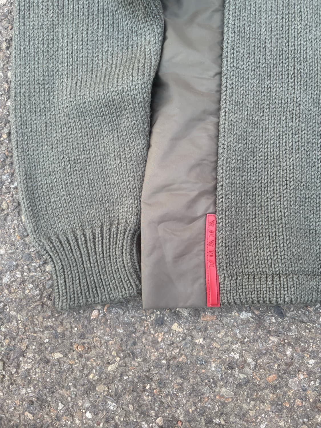 프라다 00s 리네아 로사 피스타치오 터틀넥 스웨터 상품이미지2