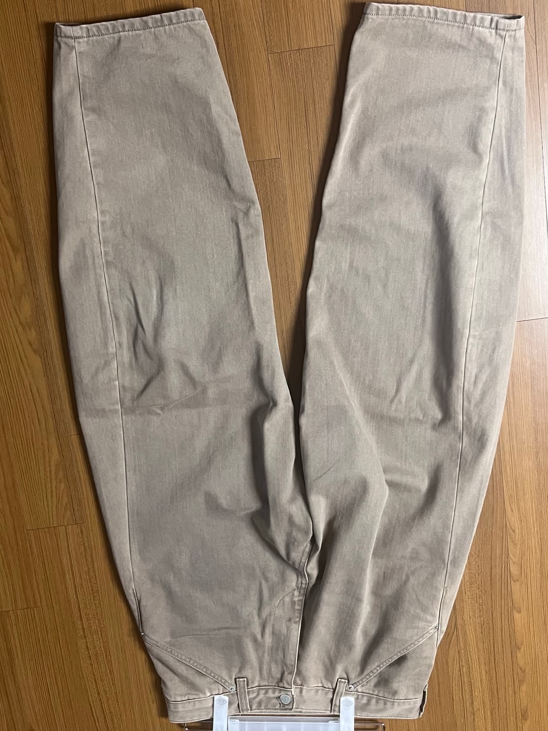 해칭룸 커브드 진 워시드 베이지 [2] 상품이미지2